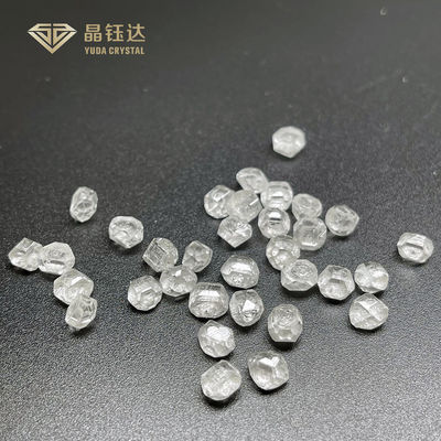 3Ct 4Ct HPHT VVS CONTRE les diamants non coupés rugueux a artificiellement créé des diamants Yuda Crystal