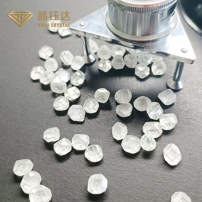 Diamant non coupé du carat HPHT du diamant brut développé par laboratoire 2.0-2.5 de DEF