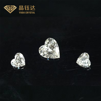 Forme adaptée aux besoins du client de coeur blanche CONTRE Diamond Polished For Lover Gifts développé vrai par laboratoire