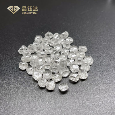 Diamant brut de 3 carats cultivé en laboratoire