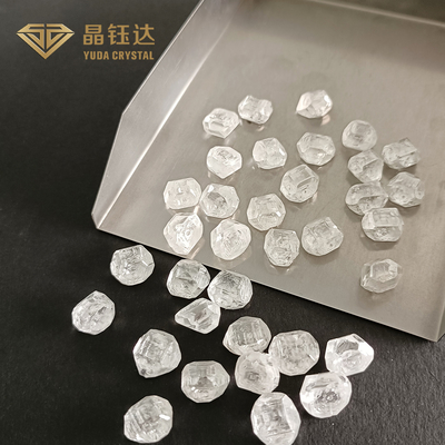Carré 6 mm à 8 mm DEF Couleur HPHT Dépôt de vapeur chimique de diamant