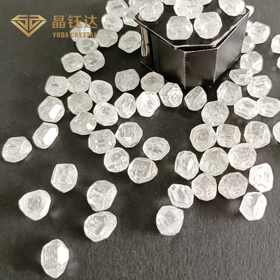 HPHT Lab a créé des diamants non taillés pierres naturelles diamants lâches forme carrée