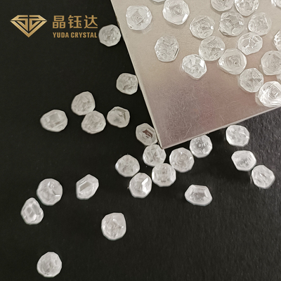 HPHT Diamant brut pour la fabrication de bijoux Combinaison de carbone et de technologie