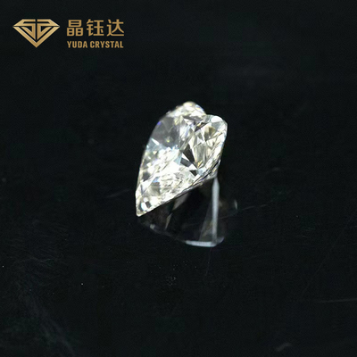 Cœurs et flèches coupés en laboratoire Diamant cultivé dans une collection certifiée IGI