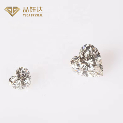 Cœurs et flèches coupés en laboratoire Diamant cultivé dans une collection certifiée IGI